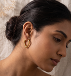 Gold Scalloped Heart Hoop Earrings