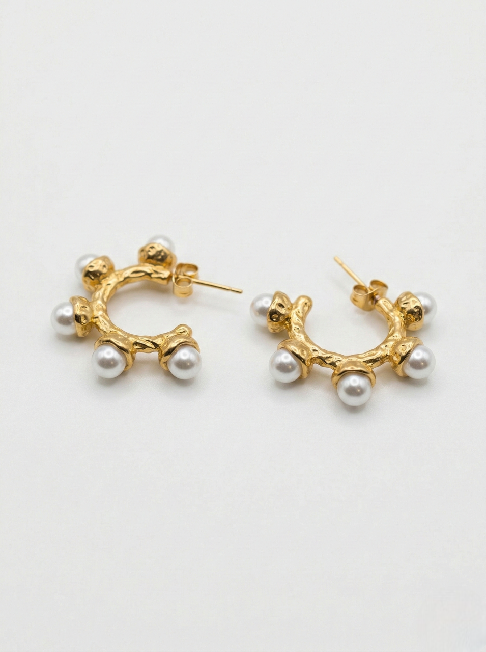 Gold Hammered Pearl Hoop Stud Earrings