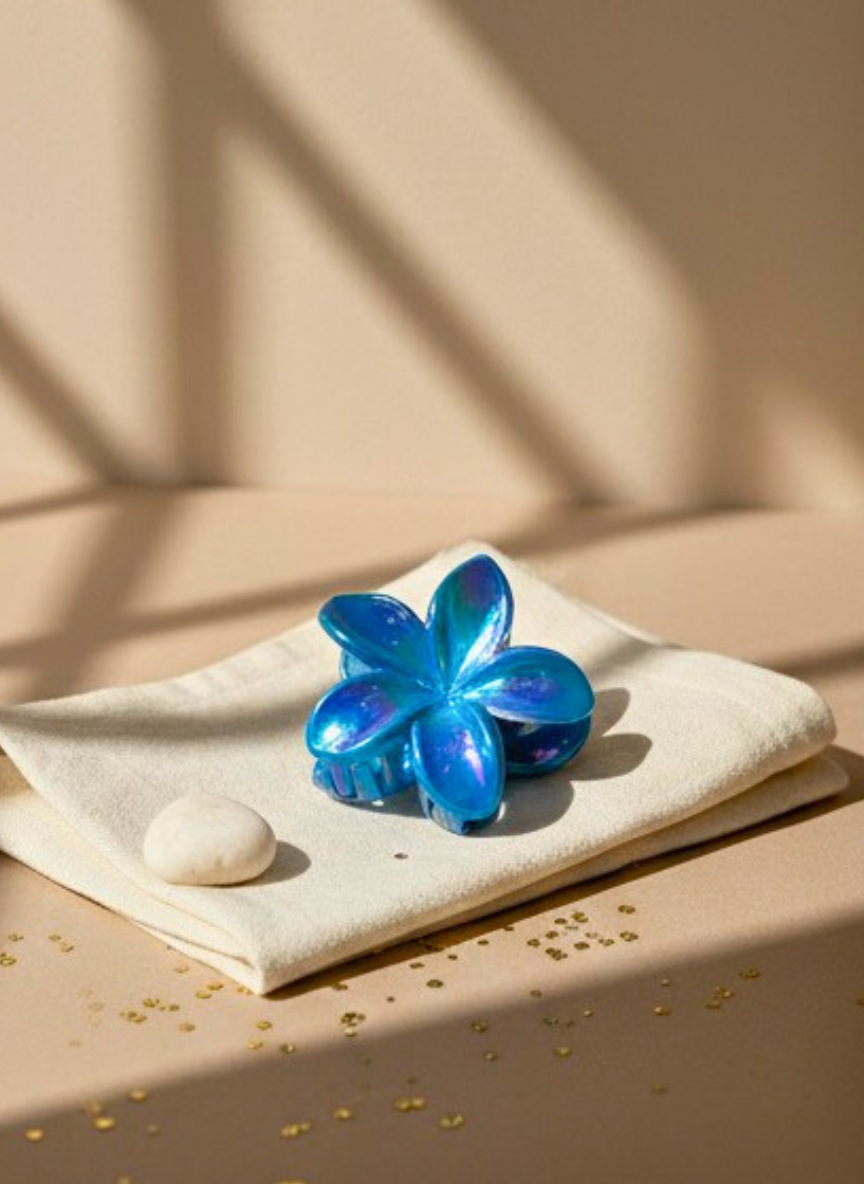 Bloom Hair Claw Clip