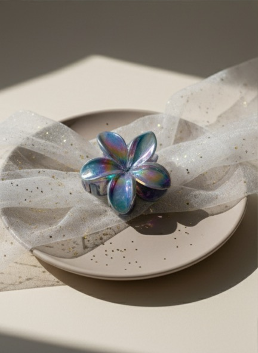 Bloom Hair Claw Clip